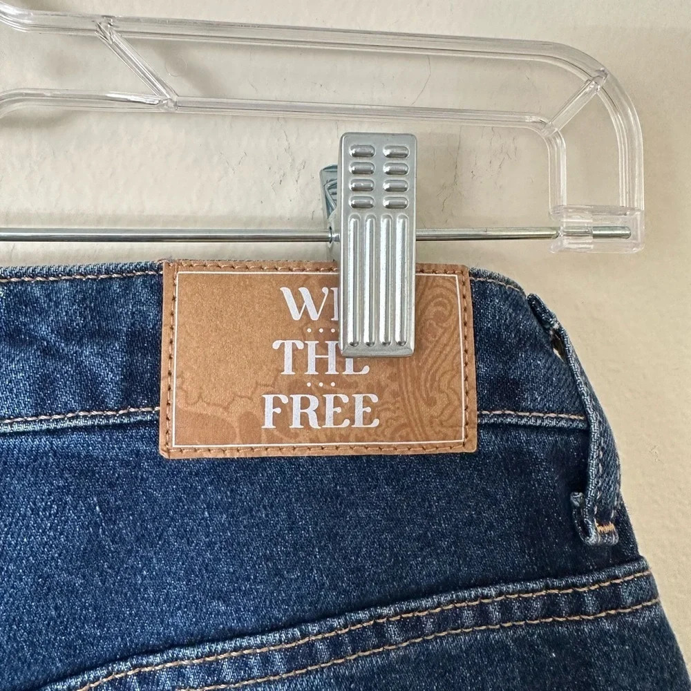 NWT "The Pacifica High Rise Slim Straight Leg" Jean Darker Wash Size 27 - Picture 4 of 4